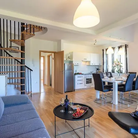 Apartment Punta