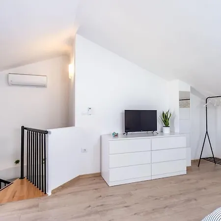 Apartman Punta Premantura